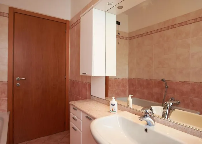 Gigliola - Cco390 By Interhome *