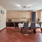 度假居 Gigliola - Cco390 By Interhome 科利科